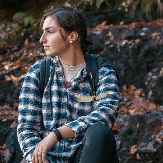 Поддельное украшение в виде стрекозы с карабином, портативное средство от комаров для кемпинга, имитация 3D