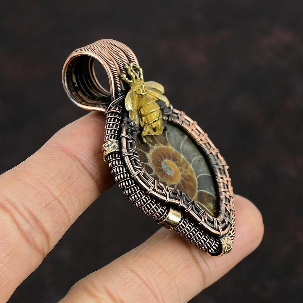 Подвеска из аммонита ископаемого, медная проволока, кулон с драгоценным камнем, медные украшения ручной работы, подвеска в виде медовой пчелы, уникальная проволочная обмотка, ювелирное изделие, подарок для него