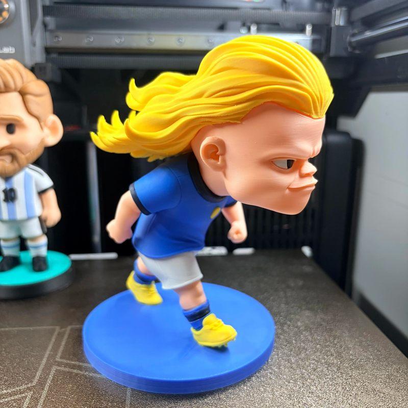 Новая 3D-печатная фигурка футболиста Эрлинга Холанда Лионеля Месси Настольное украшение Модель Коллекционная для футбольных фанатов