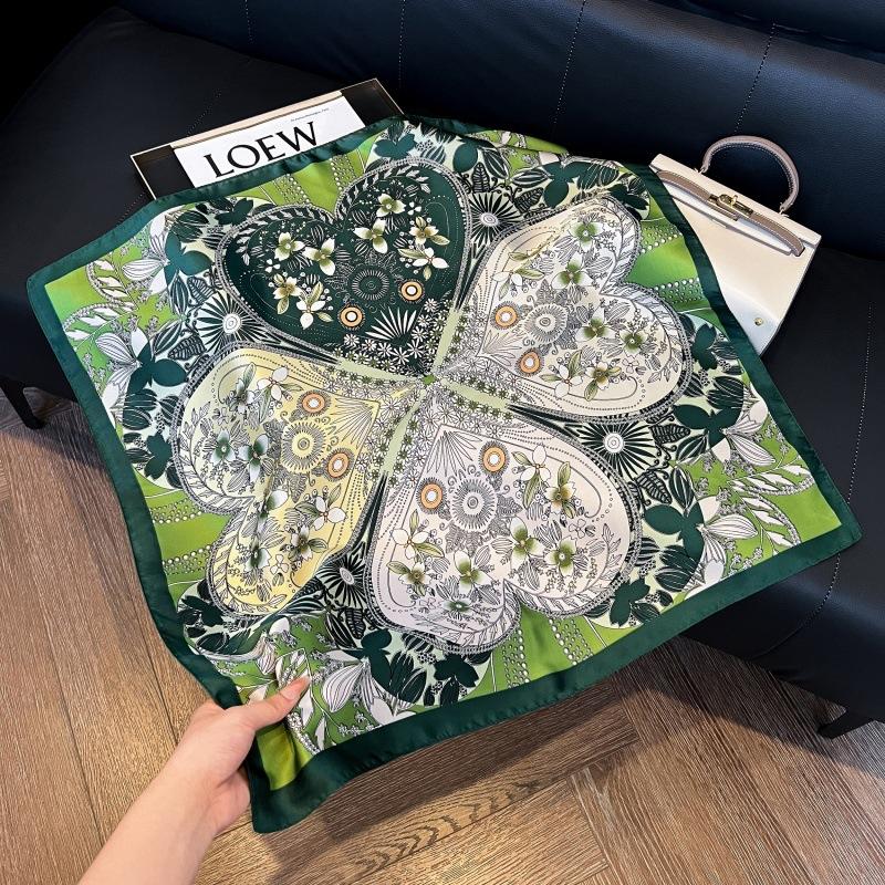 Temperament square scarf women's high-end small scarf summer neck protection scarf decoration spring and autumn versatile thin sunscreen 71 silk scarf