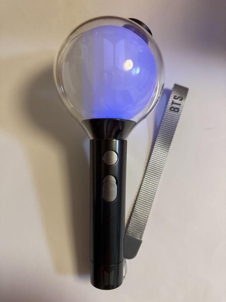 [Б/У] BTS ЛАЙТСТИК вер.4 AmiBomb