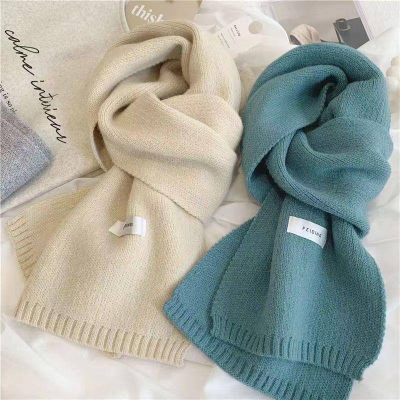 2024 Autumn/Winter High-End Versatile Soft Shawl: Warm White Neck Scarf for Couples and Students