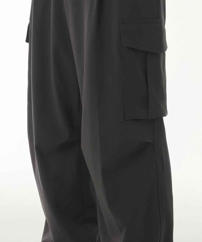 MUSINSA STANDARD Parachute Banding Cargo Slacks [Gunmetal]