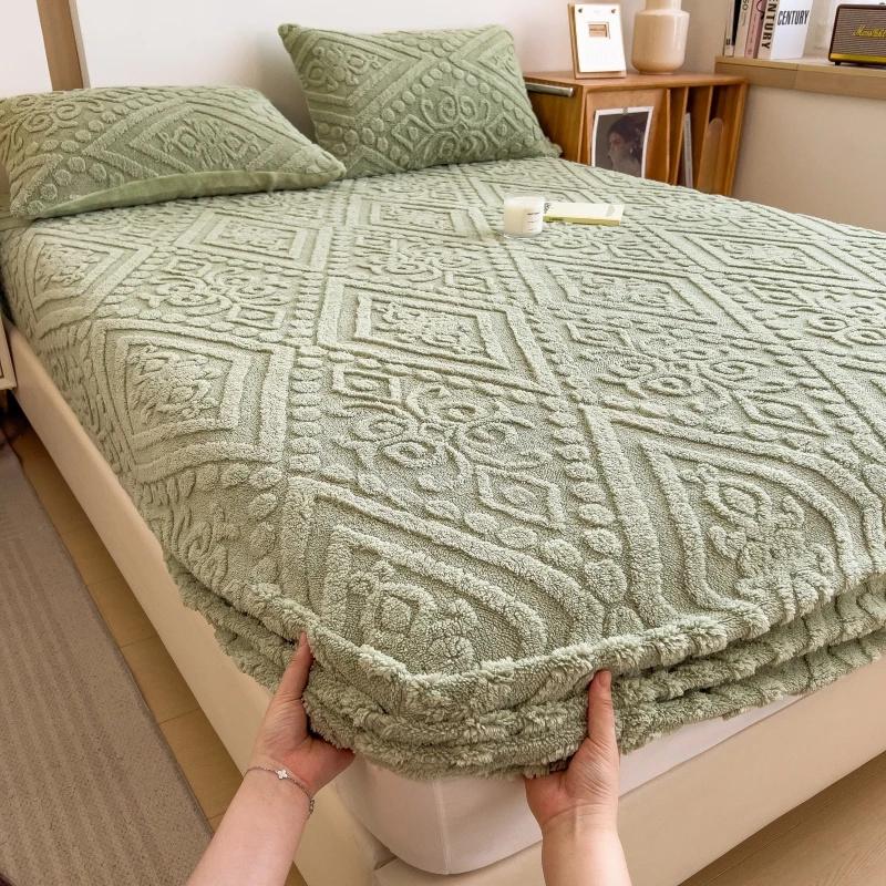 Зимние теплые простыни из бархата, плюшевый чехол для матраса, пушистый молочный бархатный чехол для кровати, пылезащитный нескользящий чехол для матраса