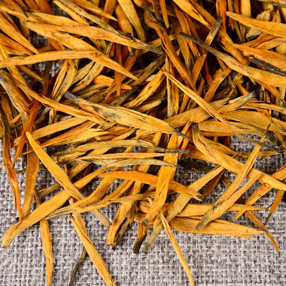 Юньнань Фэнцин Большой Золотой Игловидный Чай Большое Дерево Золотая Одиночная Почка Китайский Черный Чай 100г