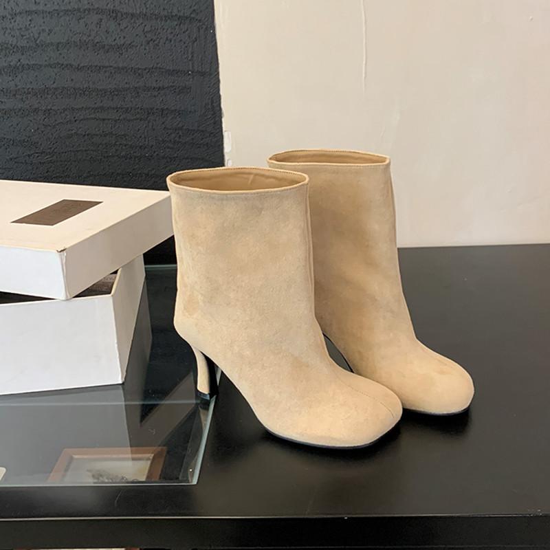 Модные женские ботинки бренда Bailmaos, уличный стиль, зимние плиссированные ботильоны с круглым носком, обувь на тонком каблуке, лаконичные ботинки челси, короткие боты для женщин