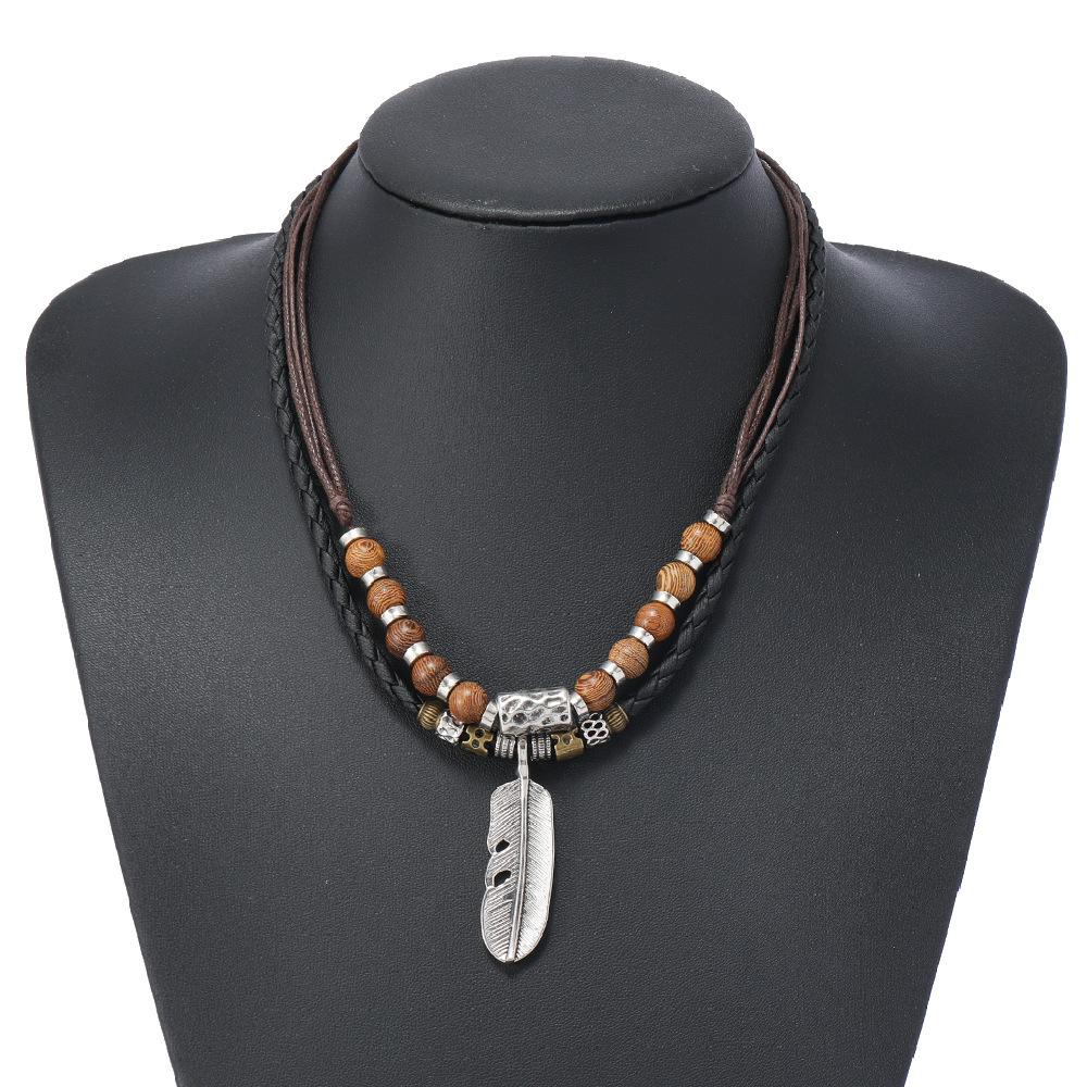 Butterfly-shaped Wooden Beaded Double-layer Necklace, Women's Retro-style Woven Rope Collarbone Chain