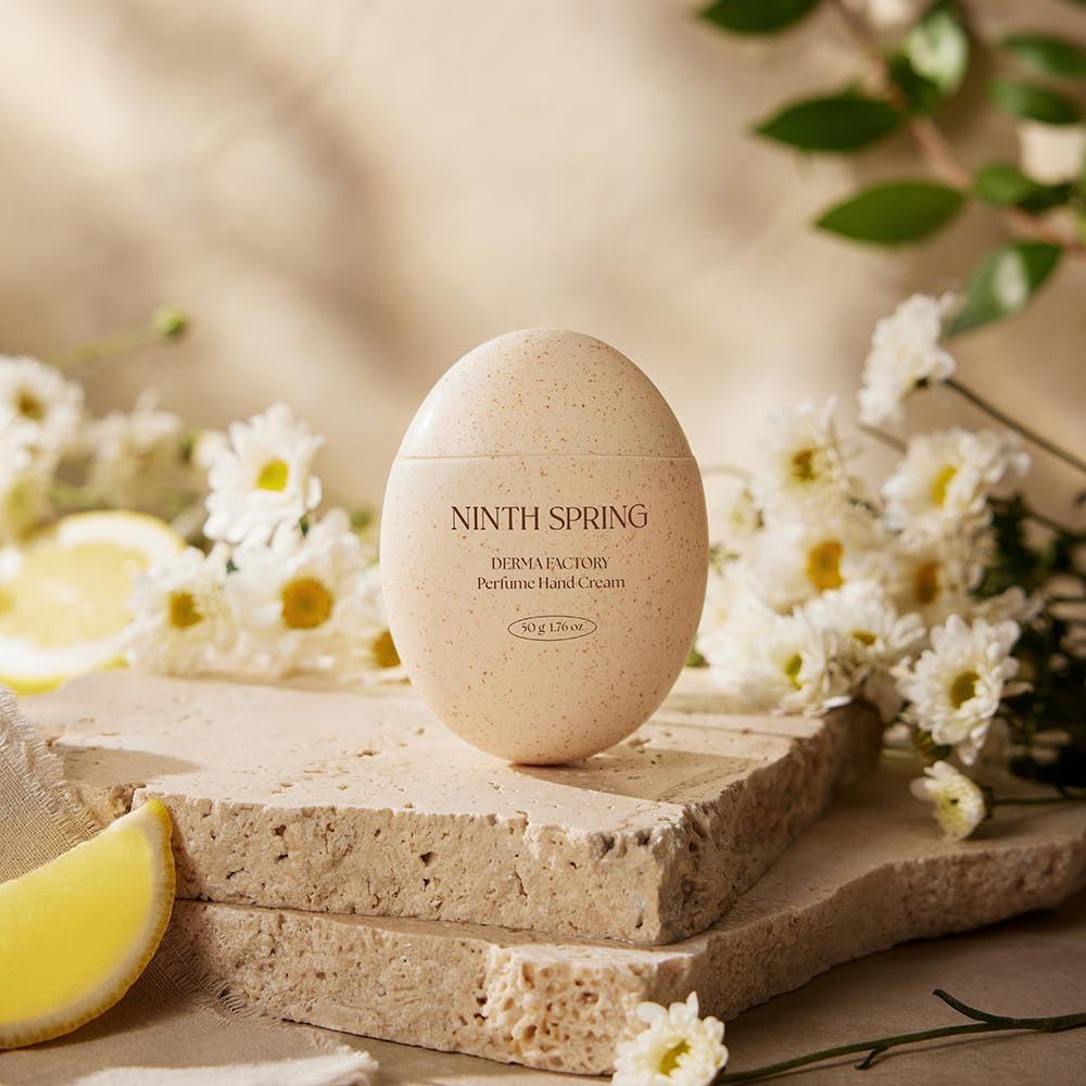 Derma Factory Парфюмированный крем для рук Nine Spring Увлажняющий Цветочный 50 г Ароматизированный лосьон Уход за руками