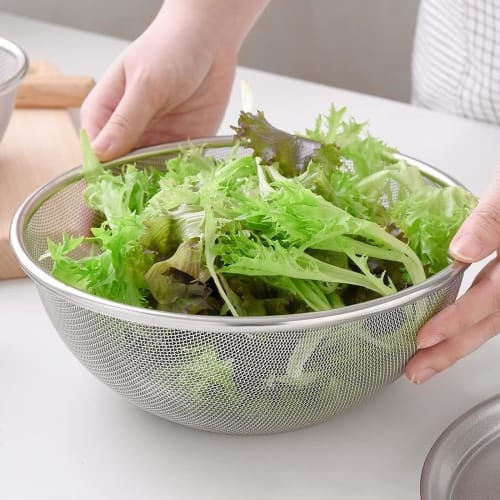 Ernest [Made In Japan] Stainless Steel Colander, 21cm, 16-mesh Design, Won't Trap Even Small Grains of Rice, Easy To Clean (wireless), Dent-resistant