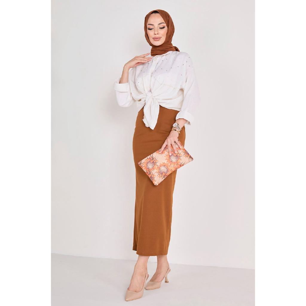 Однотонная женская черная юбка-карандаш среднего размера — 23054