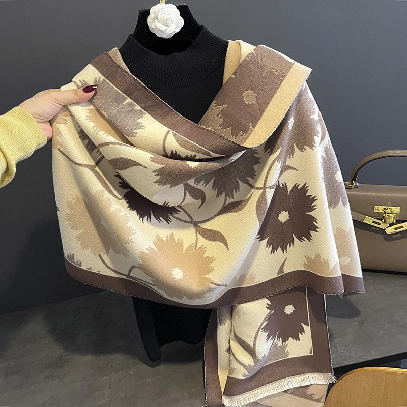 Premium High-quality Air-conditioned Room Shawl Outside Women's Summer Office Nap Imitation Cashmere Fringed Warm Scarf