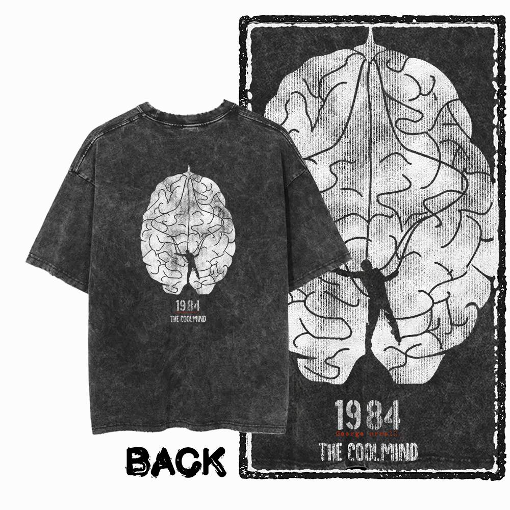 G02 Хлопковая футболка большого размера с графикой на спине 1984 | Уличная одежда с кислотной стиркой, крутая винтажная футболка с круглым вырезом для мужчин