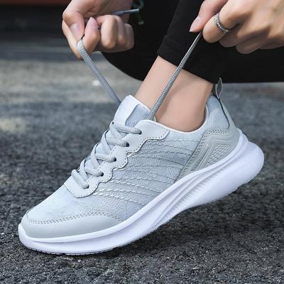 Женские легкие универсальные повседневные кроссовки с мягкой подошвой