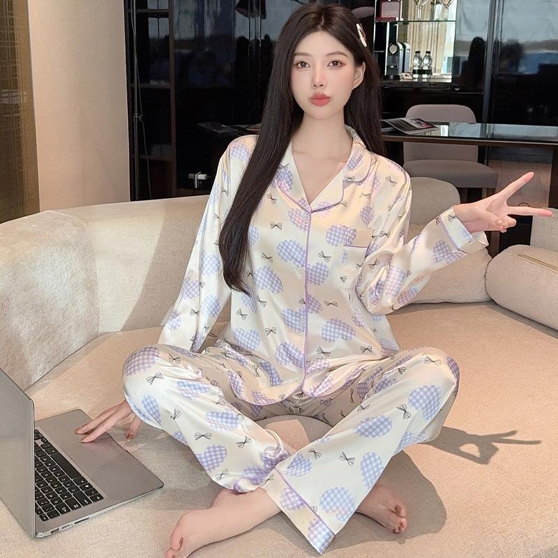 Retro luxury temperament floral ins women's ice silk pajamas loungewear long sleeves trousers two-piece set can be worn outside