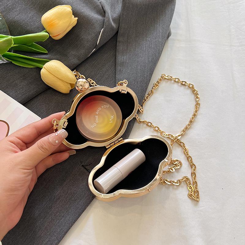 Bags Bag 2025 New European and American Fashion Rhinestone Foreign Style Mini Lipstick Bag Women's Chain Messenger Dinner Bag