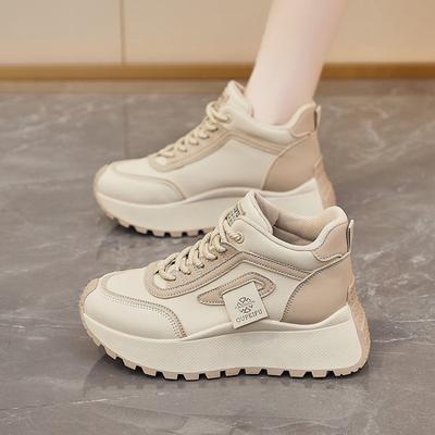 Высокие кроссовки-папы для женщин, корейская версия новой осени 2025 года, студенческие, для бега, удобные, спортивные, на толстой подошве, увеличивающие рост, повседневные для