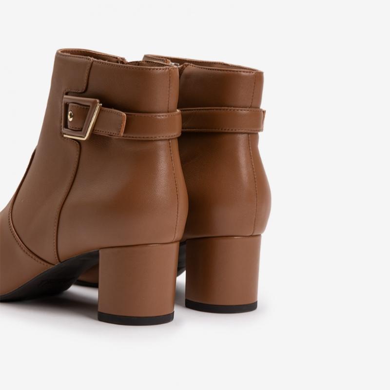ESquire Women S Double Buckle Ankle bootS