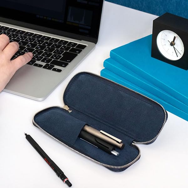 Color Chart Slim Pencil Case 70 Morning Dew