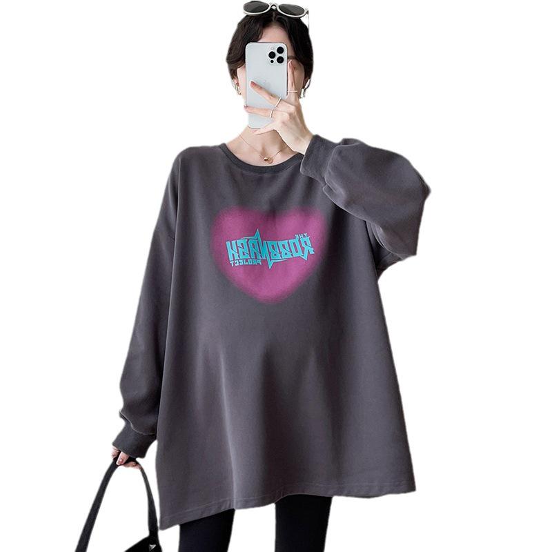 Maternity Autumn/Winter 2023: Loose Sweatshirt Dress & T-shirt