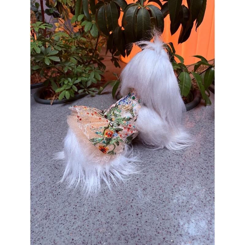 Summer New Puppy Dog Cats Clothing Luxury Handmade Embroidery Sequin Flower Princess Dress for Small Medium Dog Pet Clothes Coat