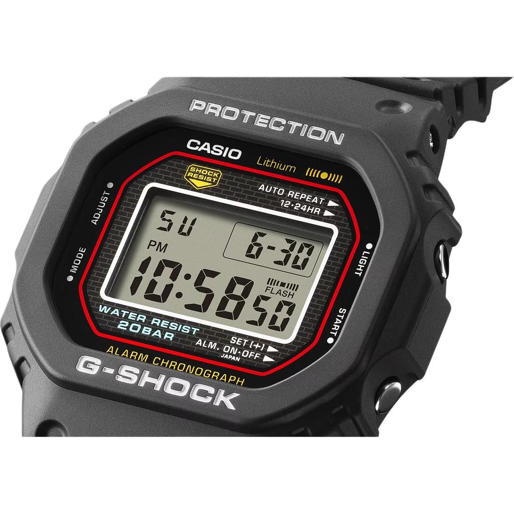 Casio Цифровые часы Унисекс Серый циферблат Водонепроницаемость 200м Кварцевый механизм Ремешок из смолы DW-5000R-1APR