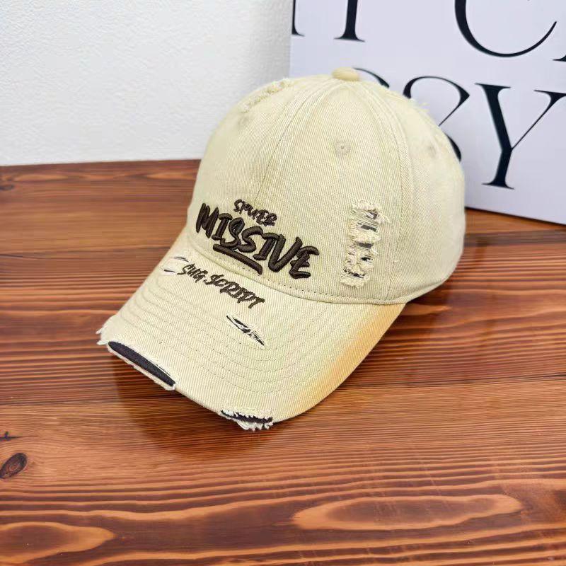Hole letter embroidery baseball cap women's spring, summer and autumn versatile sunshade sunscreen hat showing face small peaked cap man