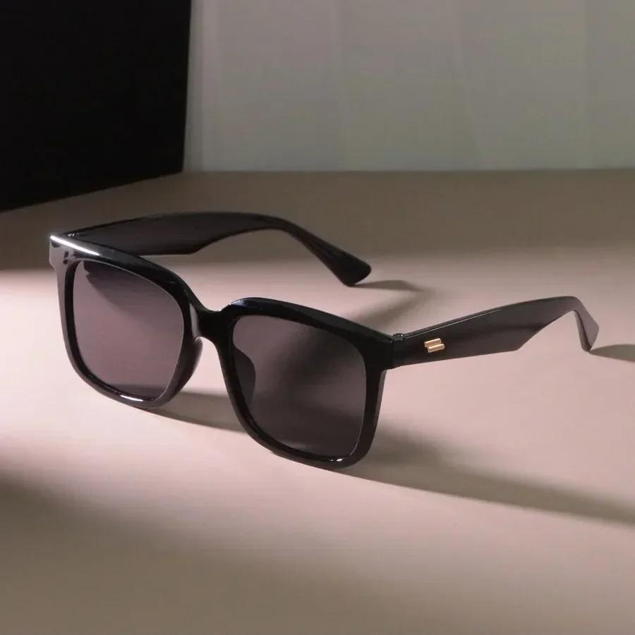 Square Sunglasses Women Men Classic Vintage Fashion Personality Glasses Stylish Casual Minimalist