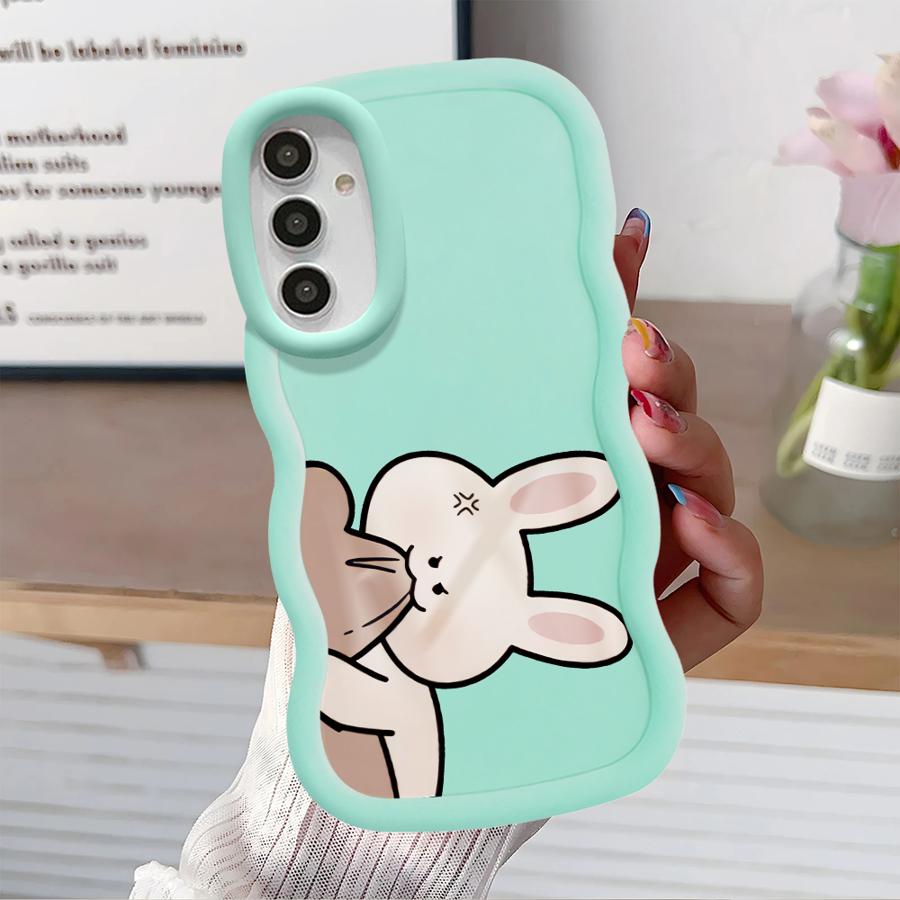 Чехол-накладка с рисунком кроликов, кусающих медведя, для Samsung Galaxy A52 A11 A12 A21s A14 A15 A16 A13 A23 A03 A33 A05 A53 A22 A06