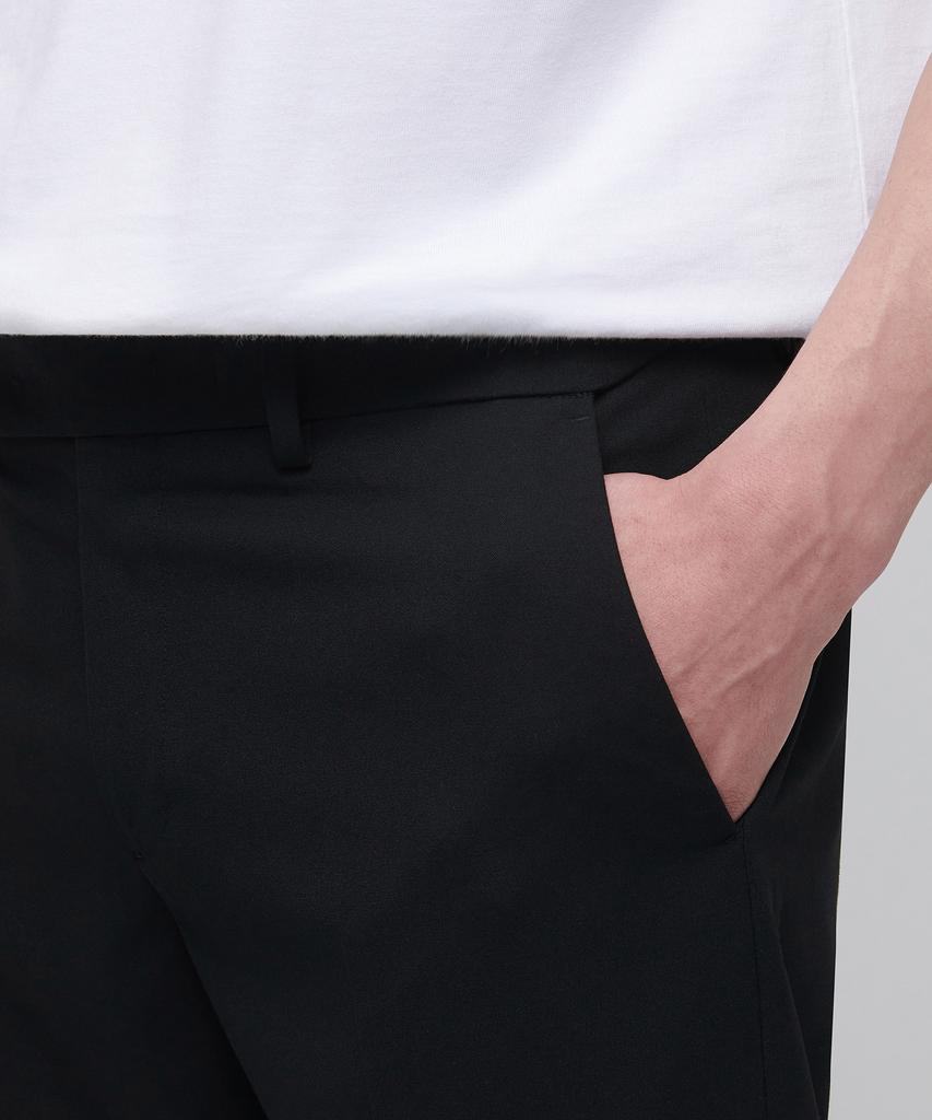 MUSINSA STANDARD Lightweight Tapered Turn-Up Hidden Banding Crop Slacks [Black]
