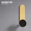Dooroom Латунь Настоящая Кожа Без Сверления Клей-Карандаш Ручки для Шкафов Подшипниковые Крючки Ванная Комната Внутренний Кухня Прихожая Стена Крючок для Одежды