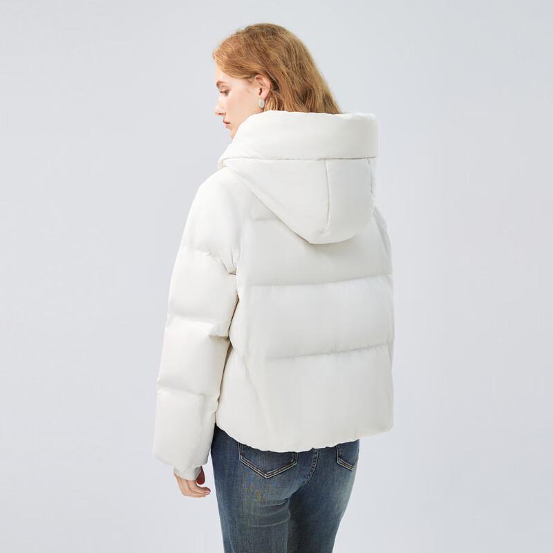 Женский короткий пуховик с капюшоном Qiusbuiyiren для миниатюрных