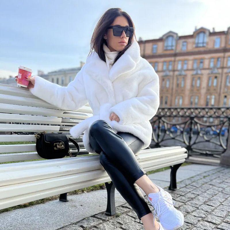 2024 Fashion Imitation Rabbit Fur Lapel Fur Outwear Thickened Heattech with Belt Fur Warm Coat Female Coat