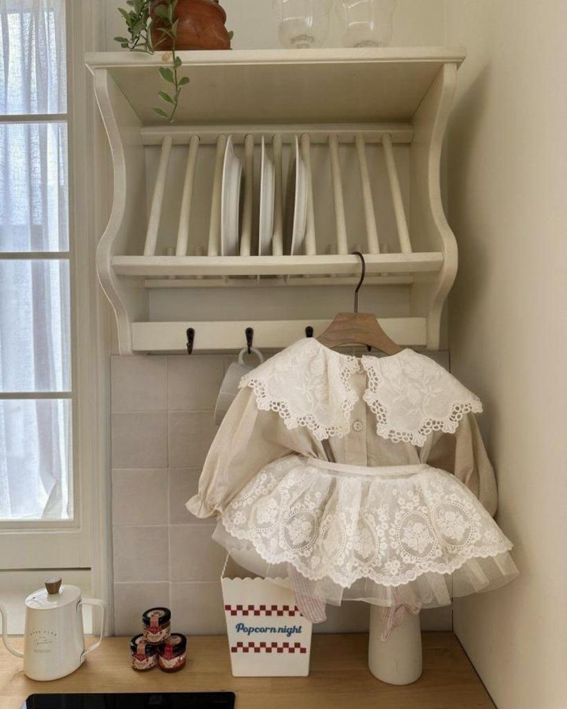 Корейский весенний кружевной боди с отложным воротником и застежкой на кнопках внизу для девочек - Комбинезон для младенцев/малышей, 2025