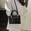 2024 New Style Women's Shoulder Bag Fashionable Street Trendy Pu Small Square Bag