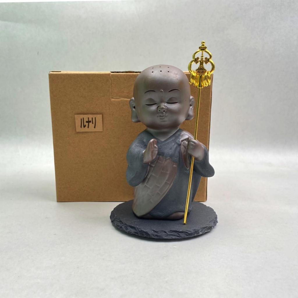 Lunari Jizo Jizo Bodhisattva with Pedestal Mini Jizo Figurine Water Child Care Buddha Statue Guardian Deity Ward Off Misfortune Good Luck Palm-sized