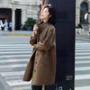 Шерстяное пальто женское средней и длинной длины 2024 года, новая зимняя корейская версия, иностранный стиль, уменьшающий возраст, свободное и тонкое шерстяное пальто, Одежда