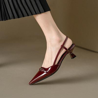 Босоножки Баотоу женские летние новые лакированные остроносые на среднем каблуке туфли на каблуке «котенок» французский темперамент маленькие высокие каблуки пустые одинарные туфли