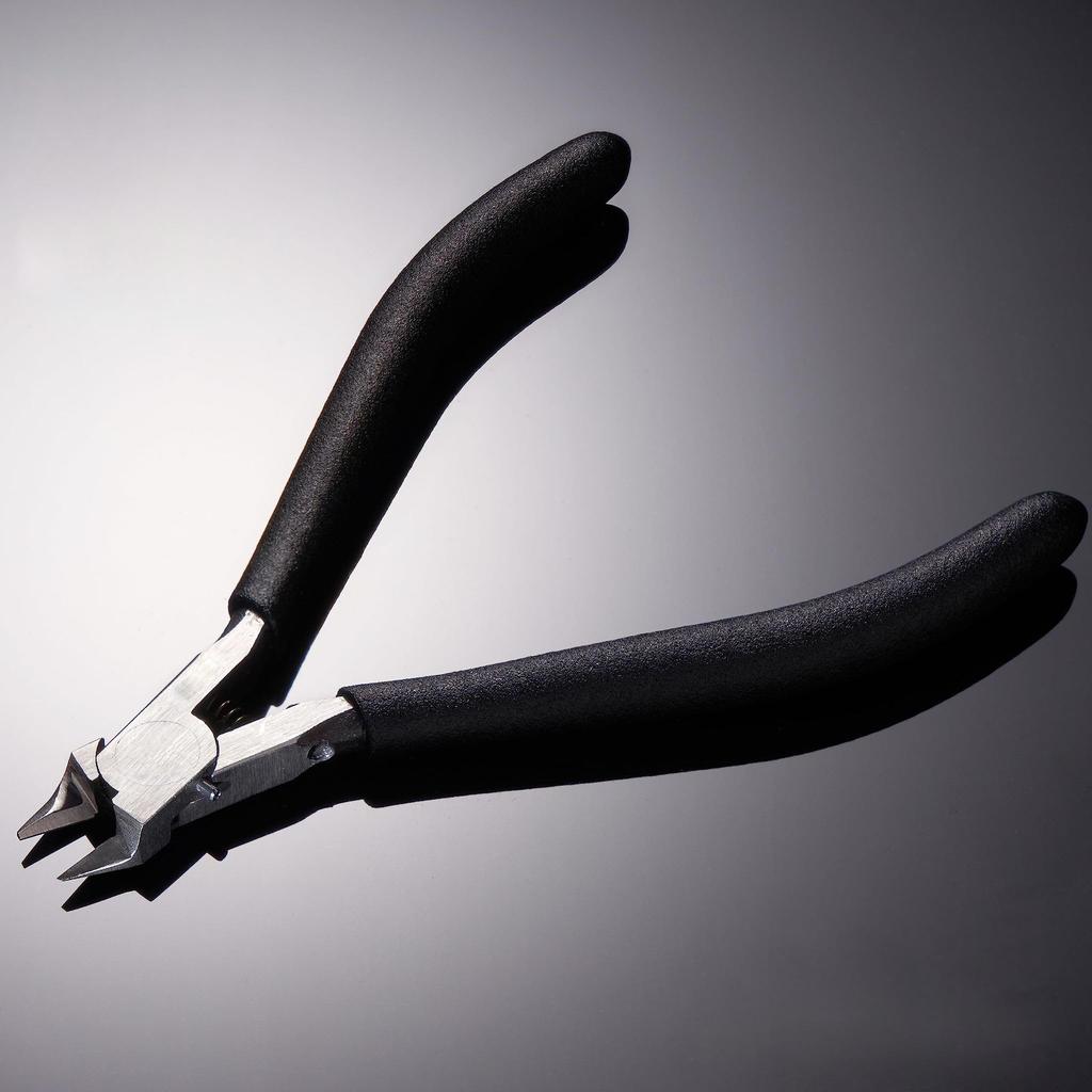 Пластиковая модель Маленькая модель Диагональные пластиковые Диагональные прецизионные кусачки для прецизионных инструментов для пластика Деликатная работа Тонкие Легкие 105 мм Кусачки,