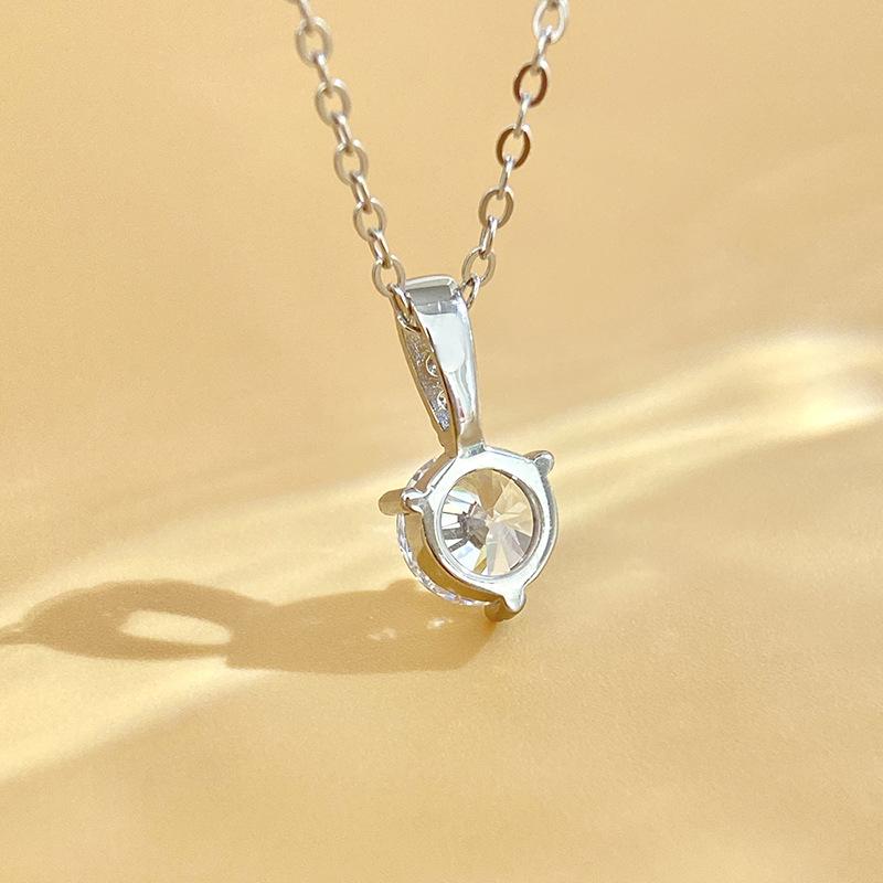 Solitaire Three Claw Zircon Moissanite Pendant Necklace with Link Chain, 925 Sterling Silver High-End Jewelry