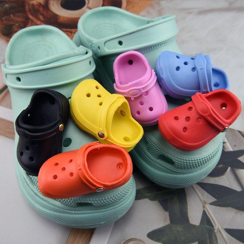 1Pcs Cute Mini Shoes Charms Fashion Shoe Decoration Adult Kids Sandals Shoe Charms Colorful Shoes Accessories