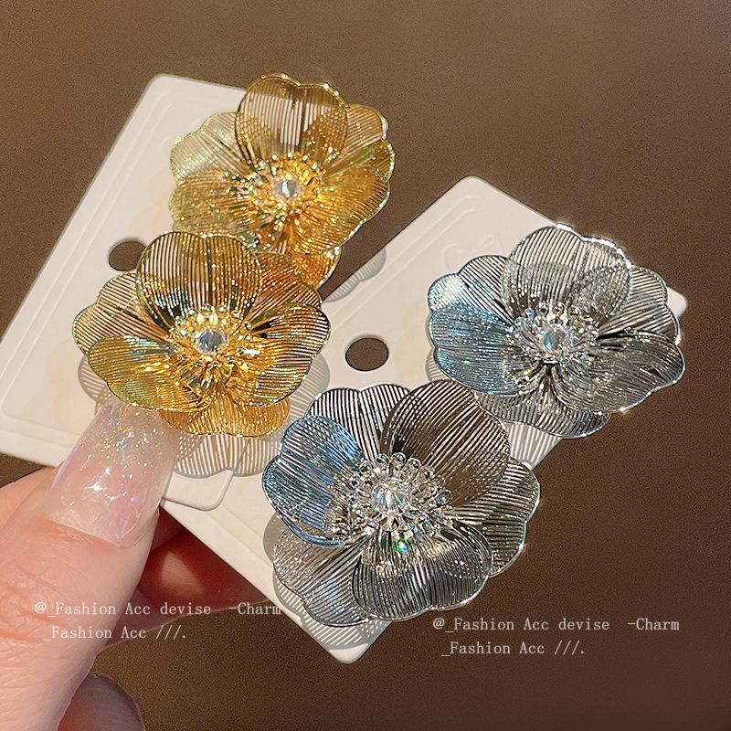 Real gold electroplated flower zircon earrings, European and American exaggerated high-end studs, atmospheric fashion design earrings