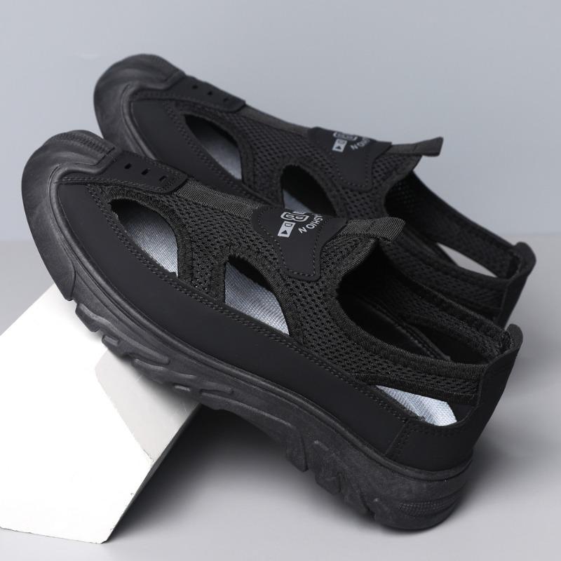 Outer Wear Men's Sandals Summer Hollow Mesh Casual Versatile Hole Shoes Outdoor Go Out Soft-soled Mesh Beach Shoes