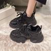 Уличный стиль, толстая подошва, увеличивающая противоскользящие удобные спортивные туфли 2024 года, модные простые универсальные однотонные кроссовки на осень
