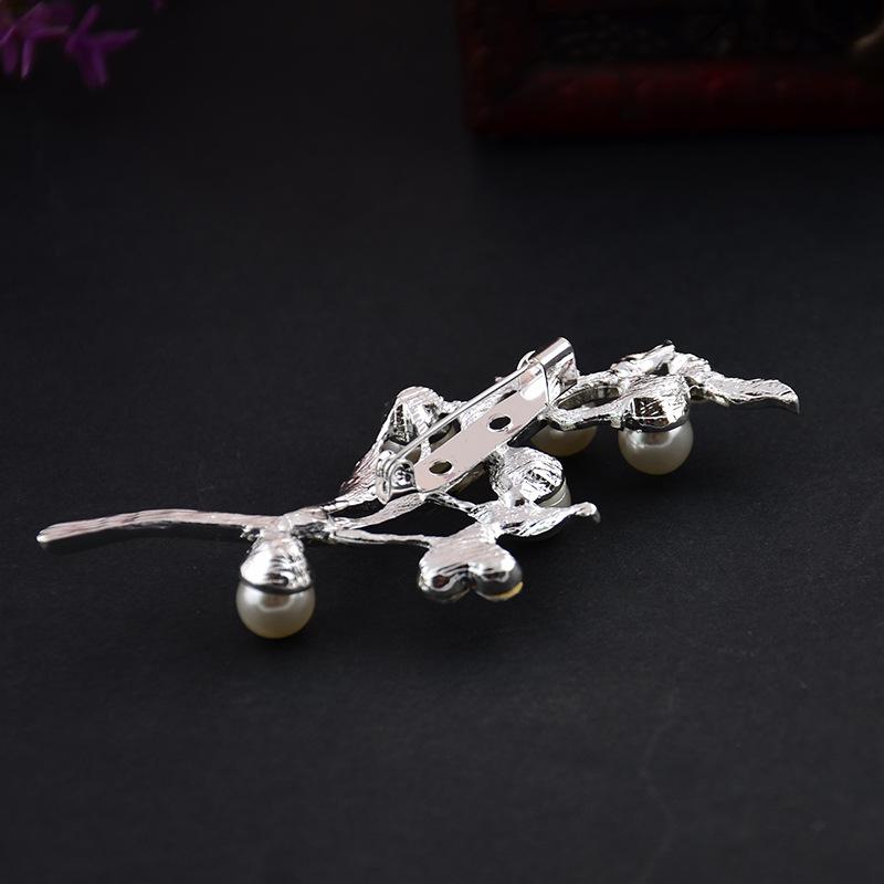 Жемчужная брошь, персонализированная креативная брошь из сплава со стразами в виде листа, женская брошь-аксессуар
