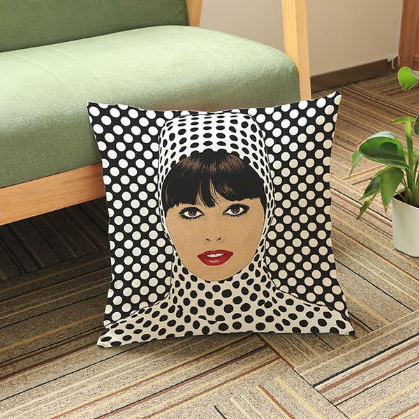 Pop Art Fashion Girl Plaids Lip Print Throw Pillow Home Decor Retro Outdoor Decorative Square Chair Cushion For Car Seat 45X45Cm