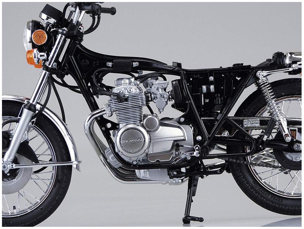 Велосипед Aoshima Bunka Kyozaisha серии Honda 398cc, пластиковая модель 1/12 № 30 CB400FOUR-I/II