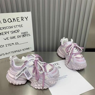 Корейская версия ретро слим папиных кроссовок женские 2025 новые дышащие сетчатые с буквенной платформой повседневные спортивные кроссовки