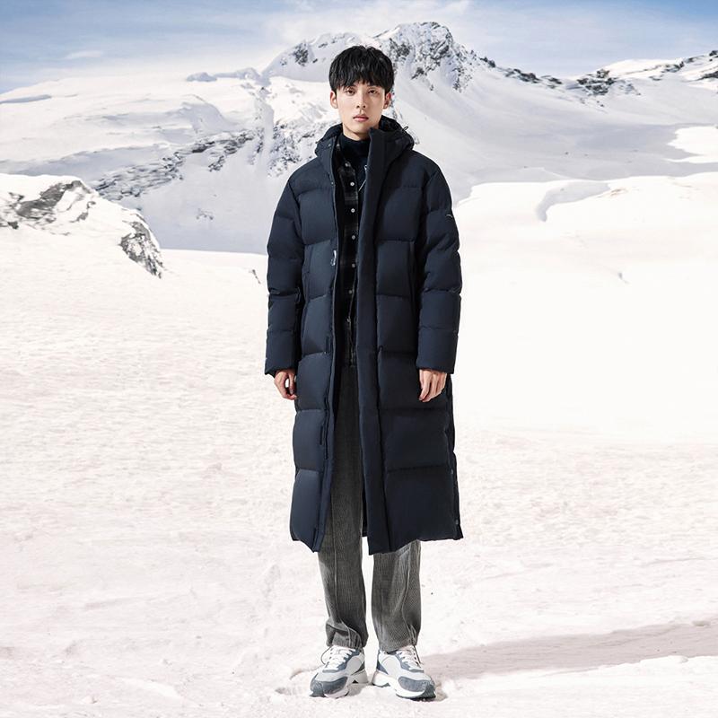 Anta Тренировочная серия однотонная куртка-пуховик с капюшоном и застежкой-молнией, длинная, с защитой от снега, мужская верхняя одежда, базовая, черный цвет 952347905-3