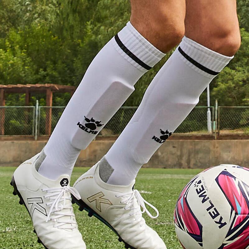 Высокие футбольные носки KELME