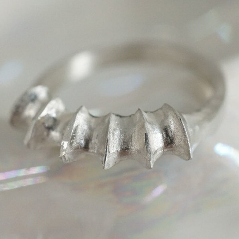 vacactsilver several pointed ring